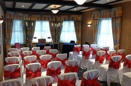 The Manor Hotel 3*
